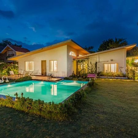 Saffronstays Roselle, Malavli - Pet-Friendly Pool Villa With Modern Interiors 罗纳瓦拉 外观 照片